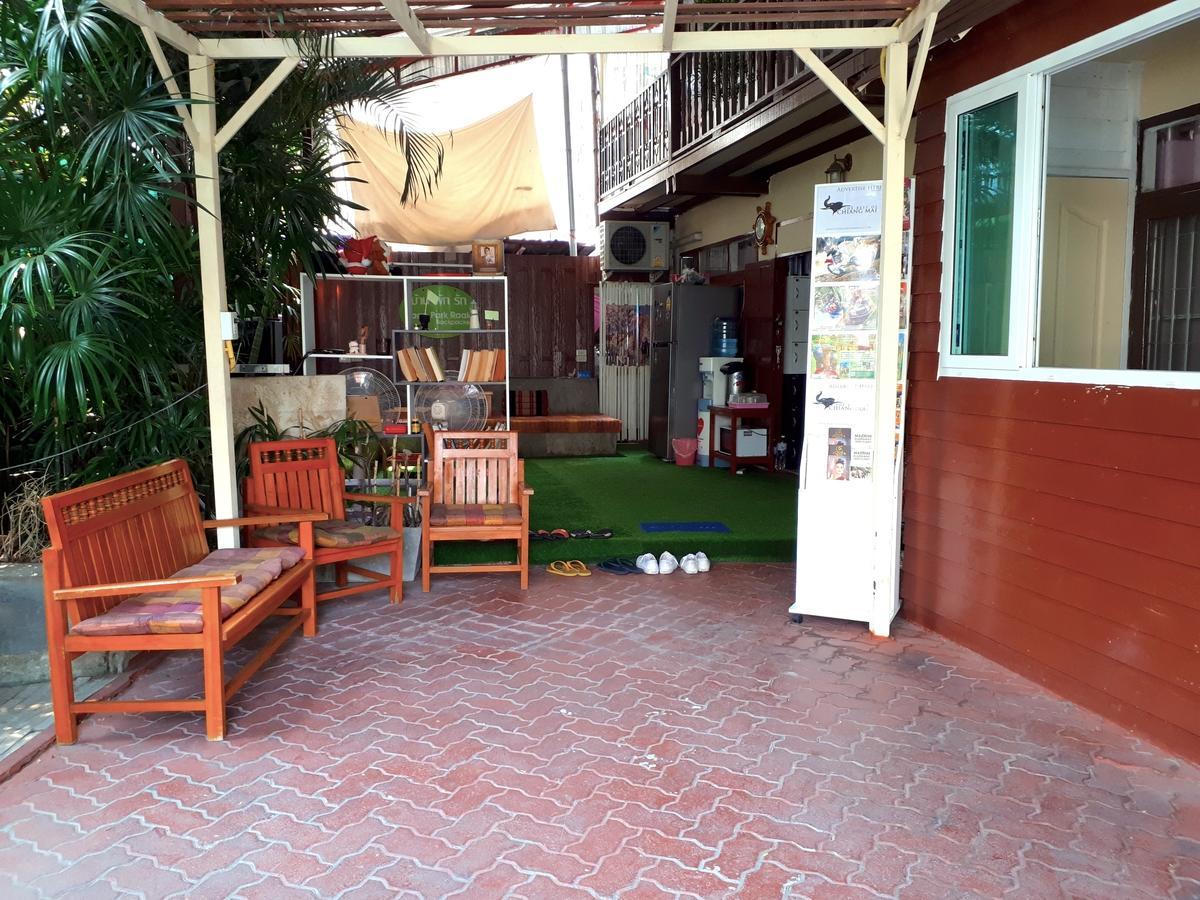 Baan Park Raak Backpacker Hostel Chiang Mai Eksteriør bilde